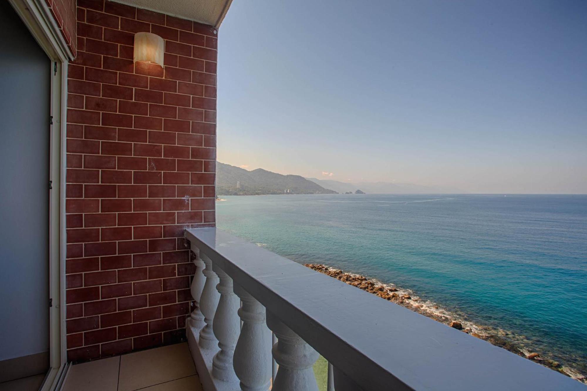 Costa Sur Resort, Classico Collection By Sonesta Пуэрто-Вальярта Экстерьер фото
